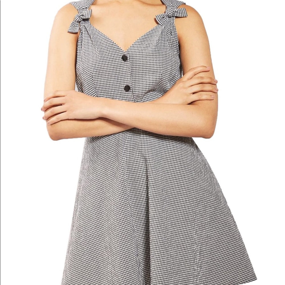 Gingham Skater Sundress - Picture 2 of 7